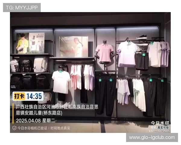 活力奔跑少年风尚打造舒适透气足球男孩专用短裤新品推荐